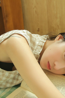 私人漂亮的女教师